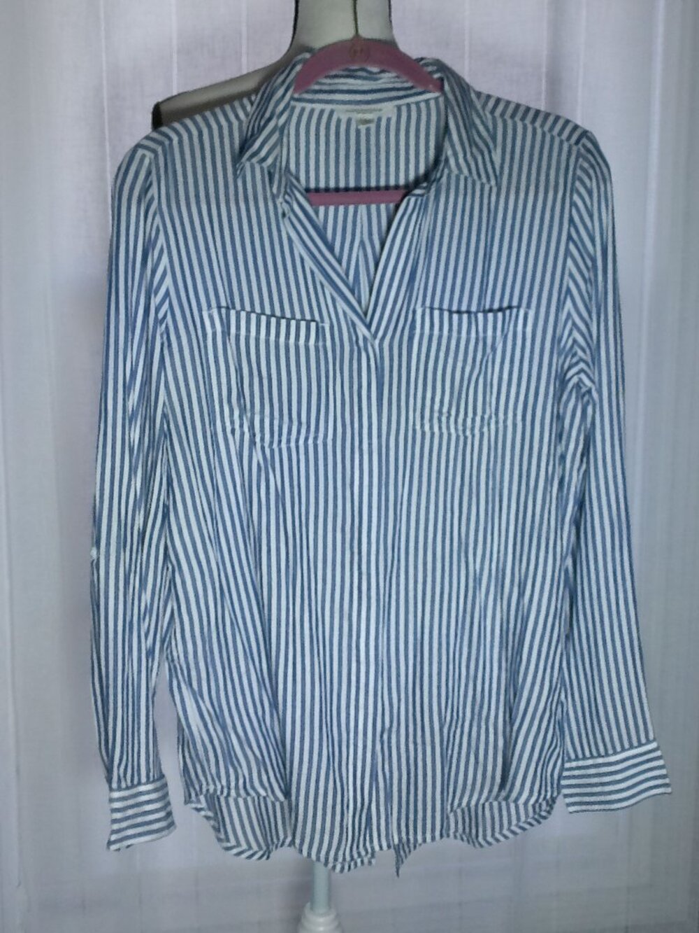 BEACHLUNCHLOUNGE Tunic Button Down HiLo White w/Denim Blue Stripe  S